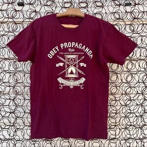 Obey propaganda maroon logo T-shirt MEDIUM